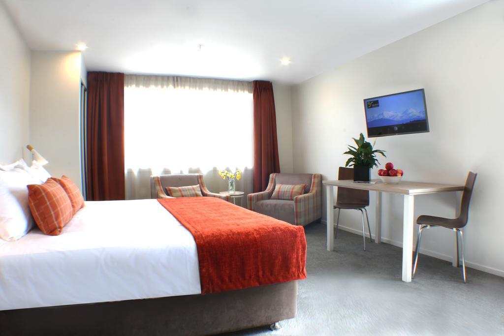 Aparthotel Quest Lago Taupo Esterno foto