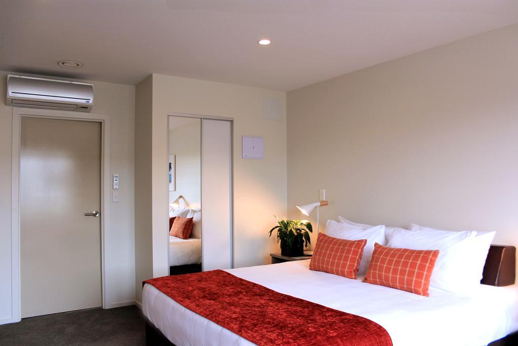 Aparthotel Quest Lago Taupo Esterno foto